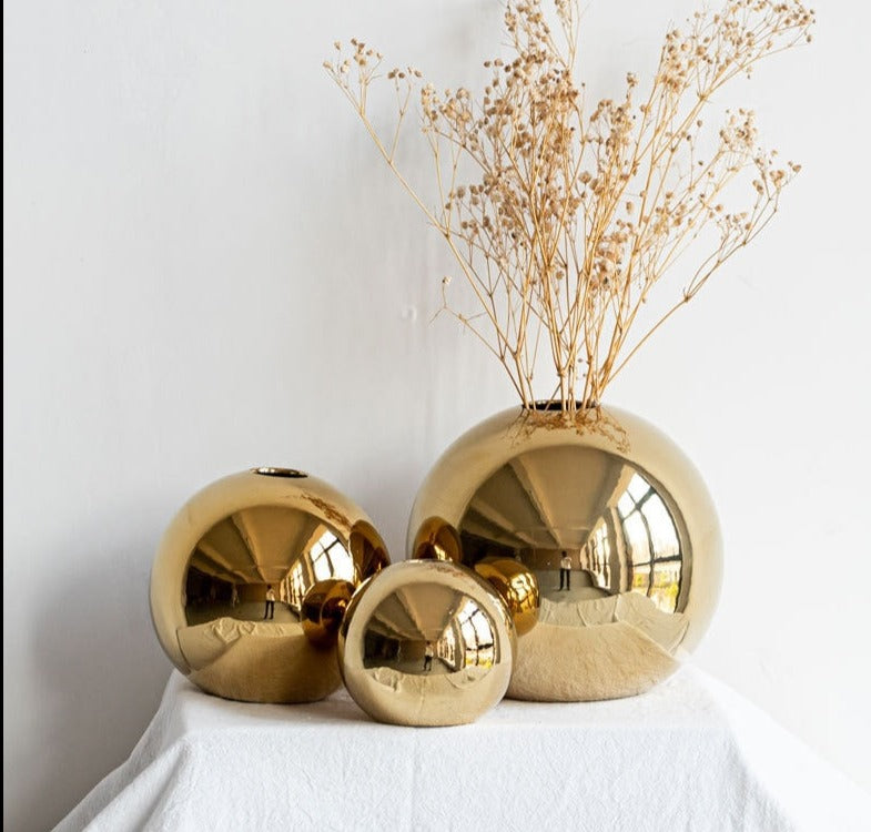 Plating Golden Ball Ceramic Vase